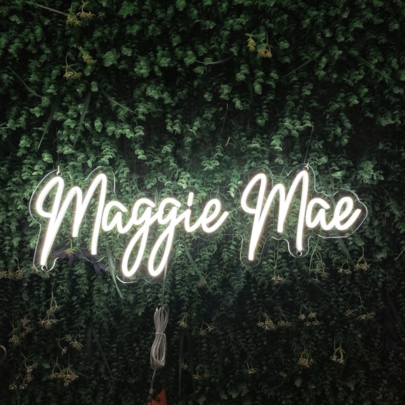 Custom Neon Sign - Picture 2 of 9